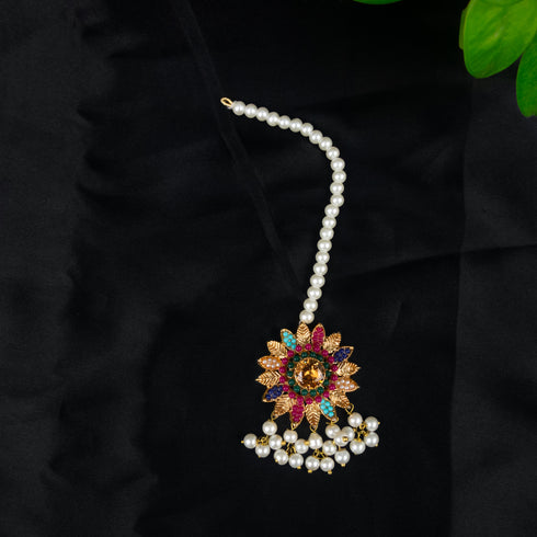 Stylish Kundan Choker set D230